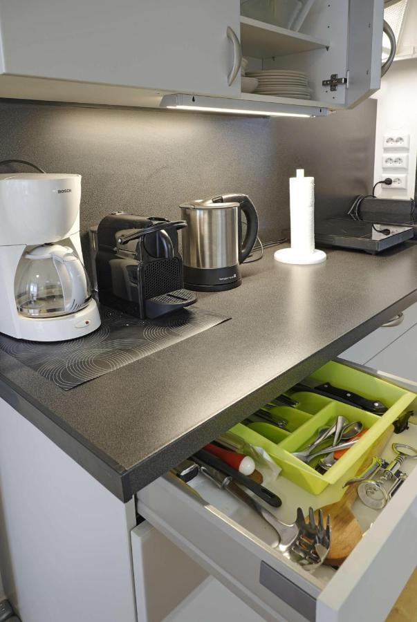 City-apartment 65qm 2-schlafzimmer Wlan Nichtraucher Parken Düsseldorf